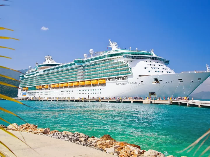 royal caribbean cruises
